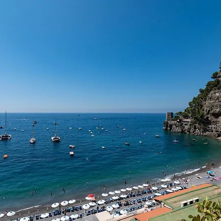 La Dolce Vita A Positano Boutique Hotel-2